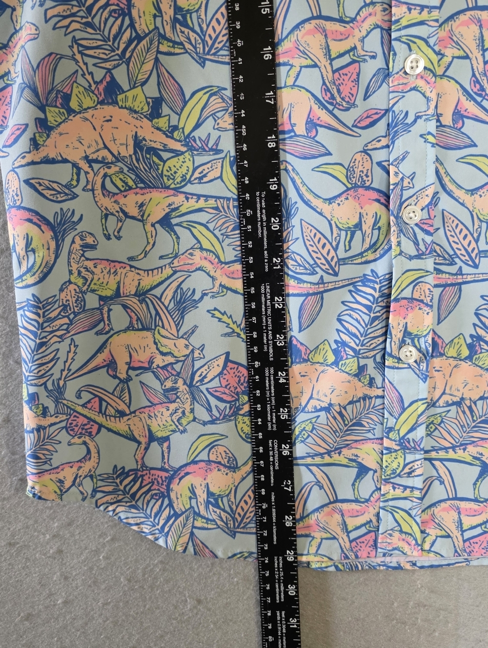 Chubbies Mens Tropical Dinosaur Short Sleeve Button Down Shirt Size Medium - Picture 4 of 10